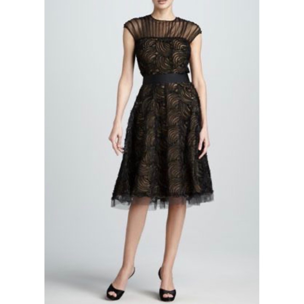 Tadashi Shoji Black Gold Rosette Tulle Cocktail‎ Dress sz 4